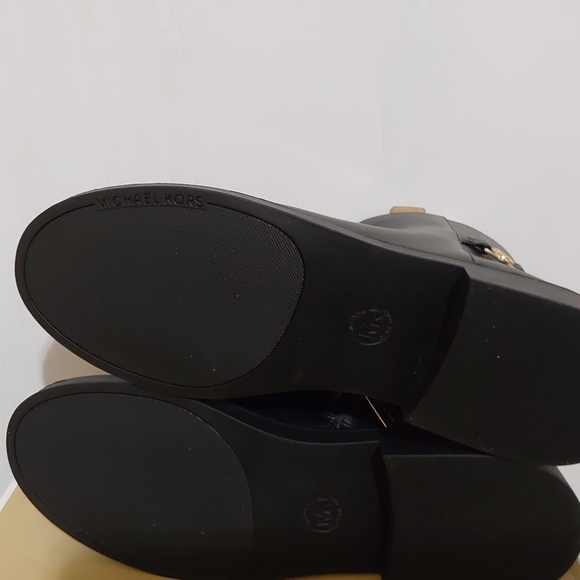 MICHAEL Michael Kors Black Leather Ankle Boots with Gold Zipper Pull - Picture 9 of 13